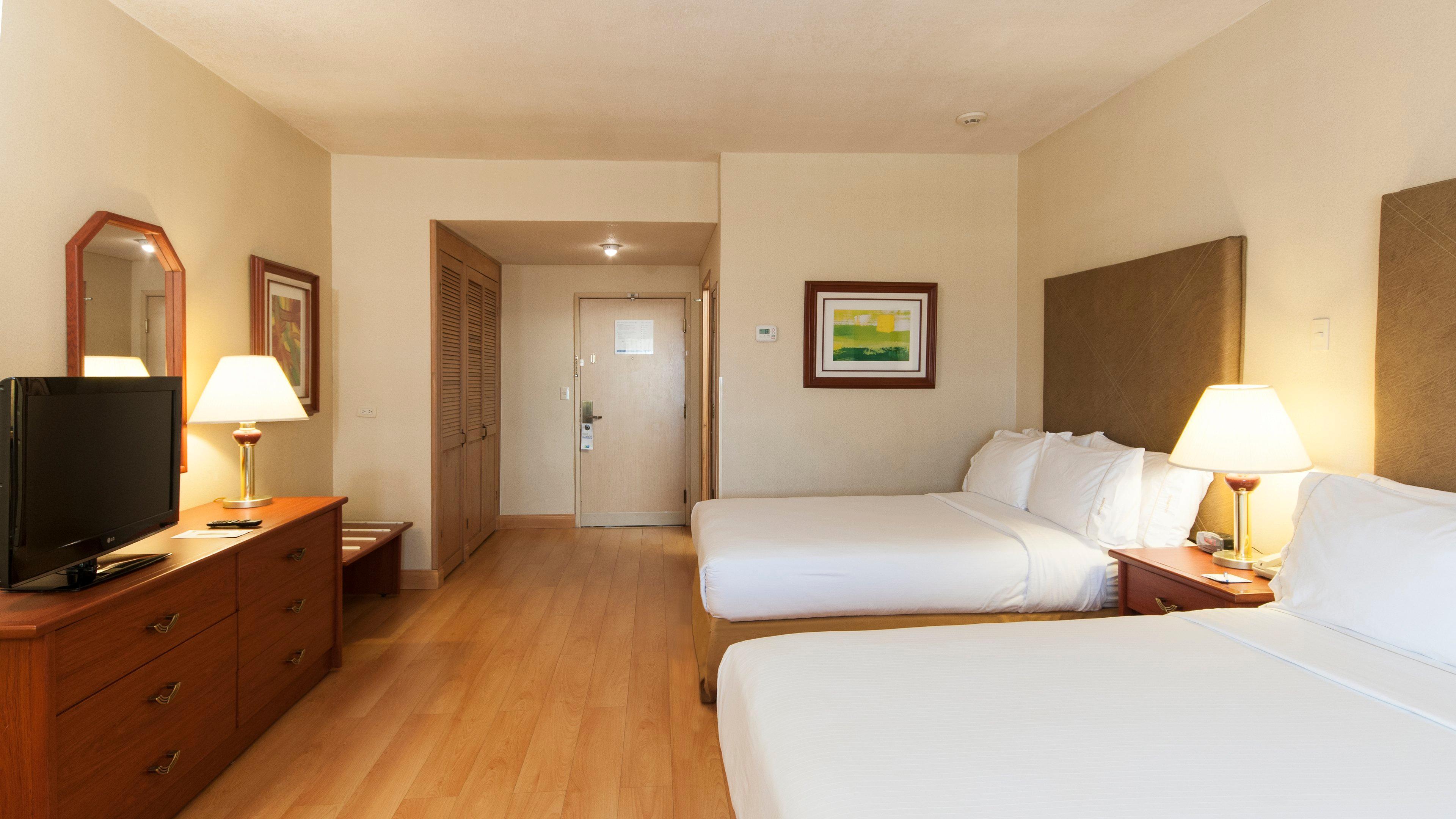 Holiday Inn Express Chihuahua By Ihg Buitenkant foto