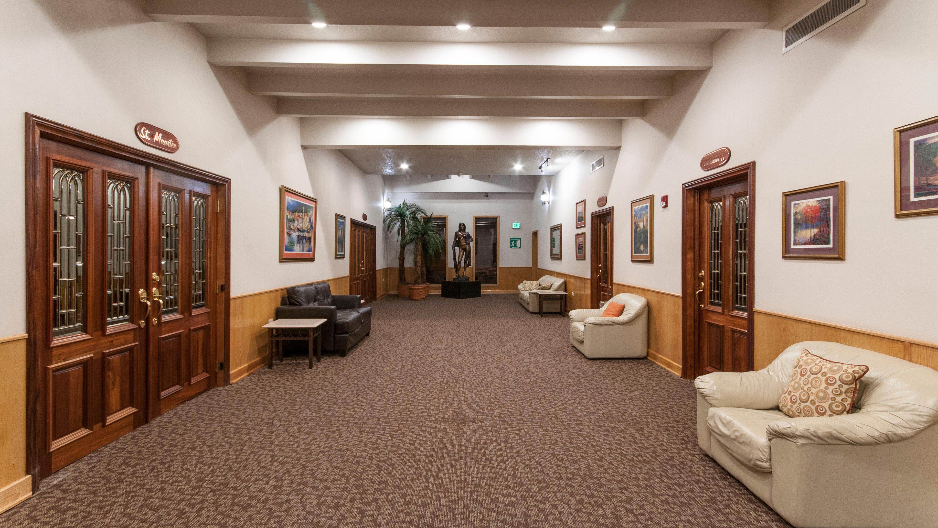 Holiday Inn Express Chihuahua By Ihg Buitenkant foto